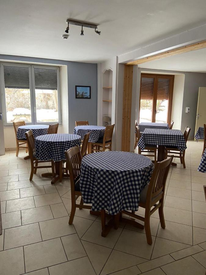 Le Chatelet La Chaux Neuve Экстерьер фото